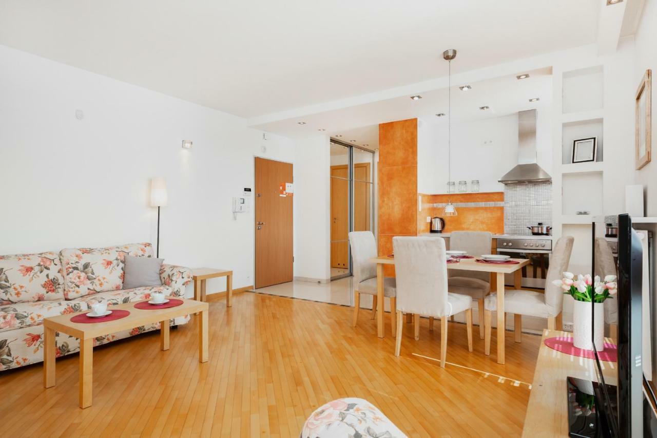 Apartment Warsaw Wilanowska By Noclegi Renters Varsóvia Exterior foto